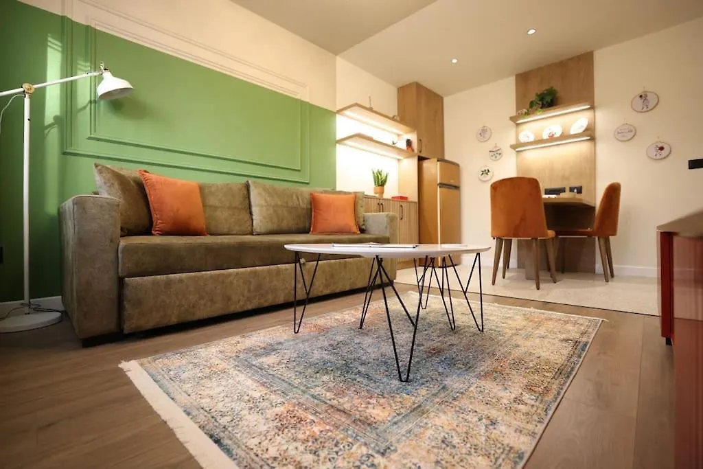 Cozy Apartment In The Heart Of Tirana